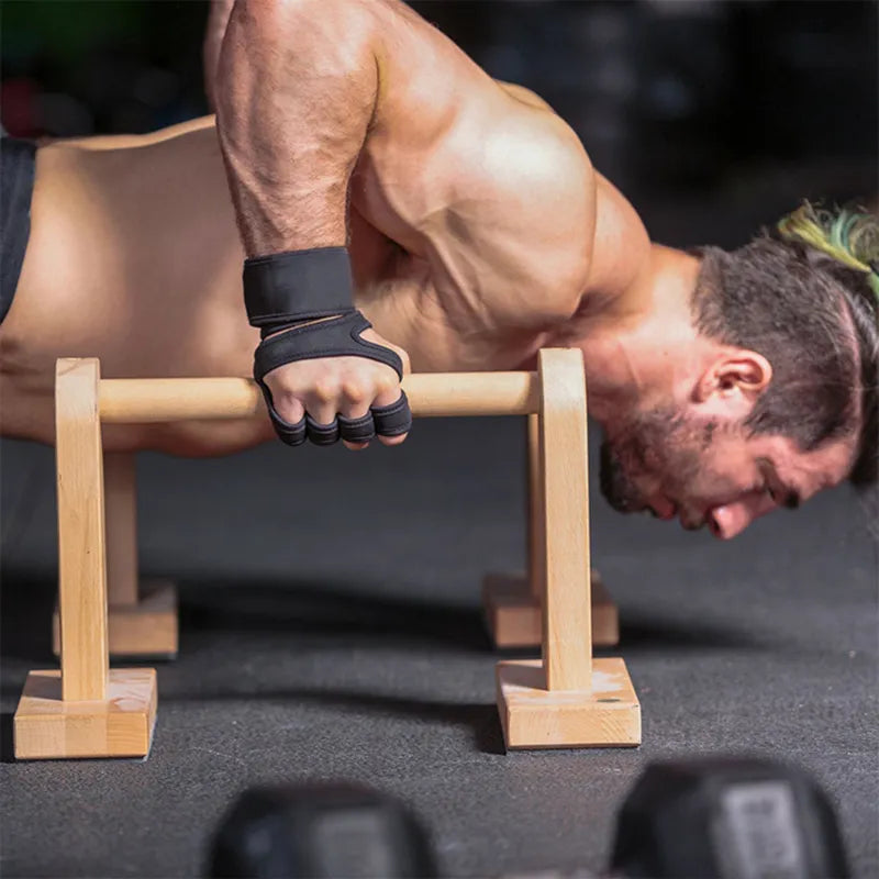 Breathable Weightlifting Gloves With Wrist Support